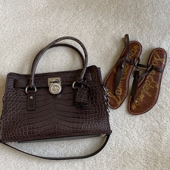 Michael Kors satchel - Picture 4 of 16